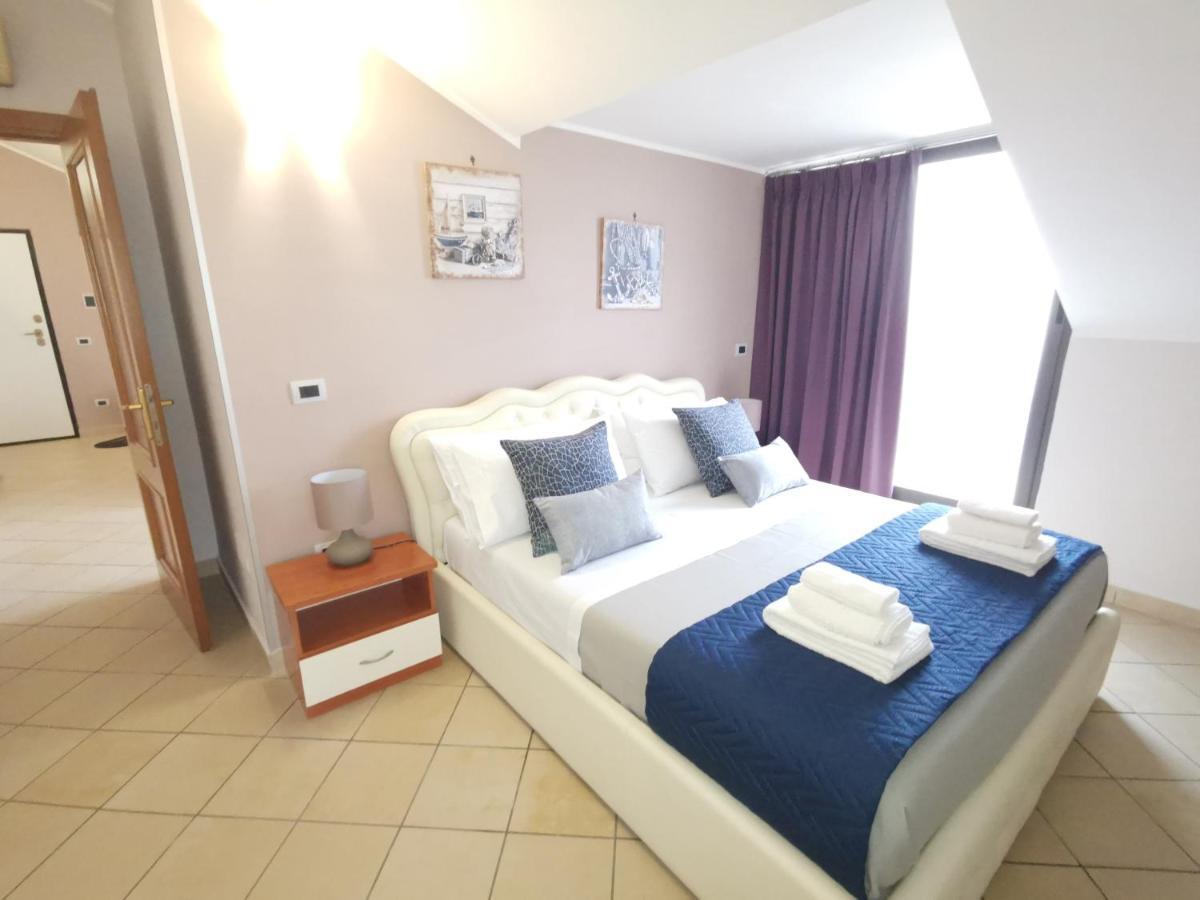 B&B Louise Santa Maria Capua Vetere Ngoại thất bức ảnh