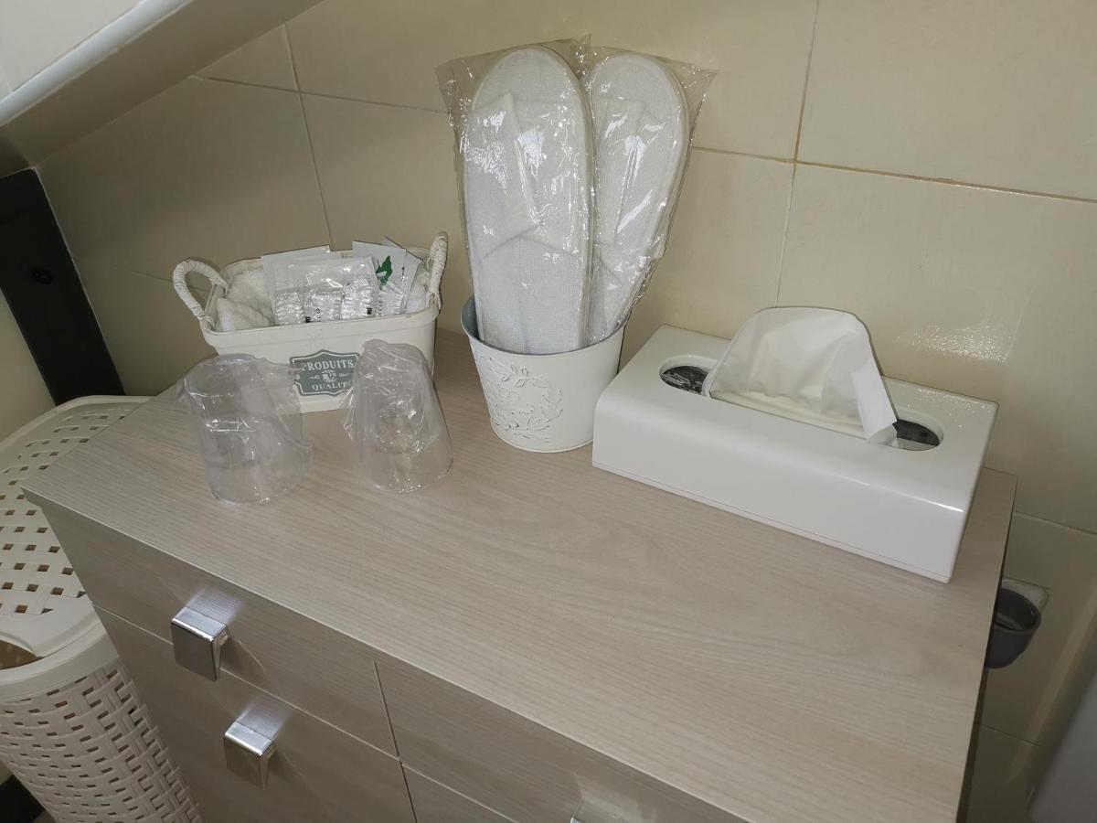B&B Louise Santa Maria Capua Vetere Ngoại thất bức ảnh